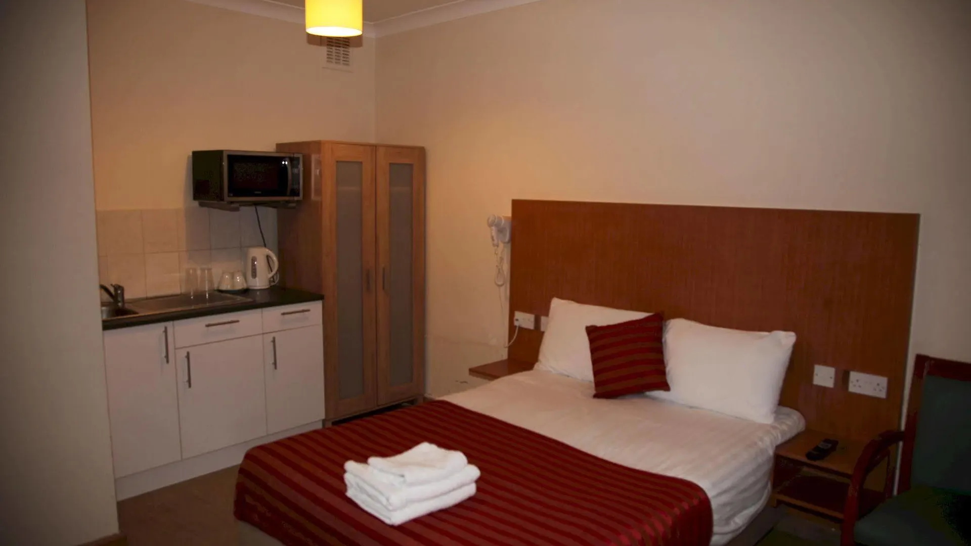 Grove Hotel London
